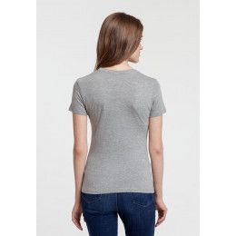 Футболка женская «На шаг впереди»