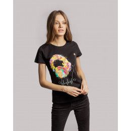 Футболка женская Feel The Beat