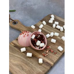 Шоколадная бомбочка «Клубника»