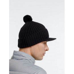 Вязаная шапка с козырьком Peaky