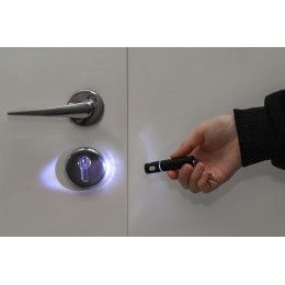 Брелок-фонарик Slide Ray