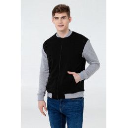 Бомбер College