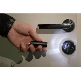 Брелок-фонарик Click Ray