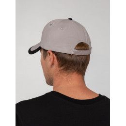 Бейсболка Honor