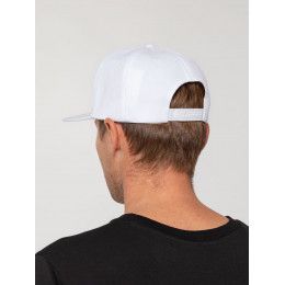 Бейсболка Snapback с прямым козырьком