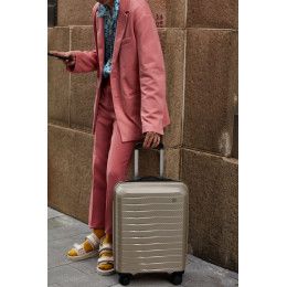 Чемодан Lightweight Luggage S