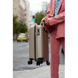 Чемодан Lightweight Luggage S
