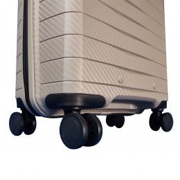 Чемодан Lightweight Luggage M