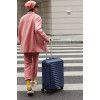 Чемодан Lightweight Luggage M, синий