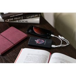 Аккумулятор с беспроводной зарядкой markBright Urban